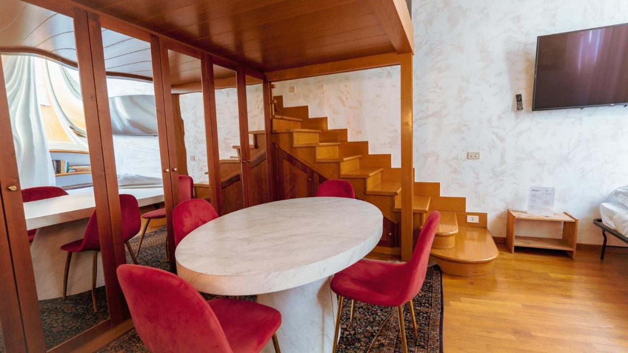 Apartament Navona Family House Rzym Zewnętrze zdjęcie