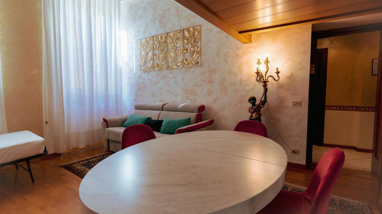 Apartament Navona Family House Rzym Zewnętrze zdjęcie
